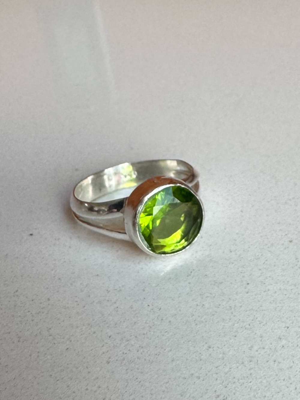 NWOT Sundance Basking Anatole Ring, Peridot, Sterling Silver